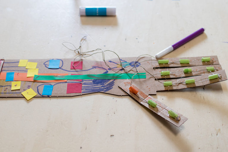 DIY Robot Hand - Buffalo Museum of Science